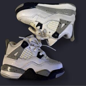 Jordan 4 midnight navy size 4c